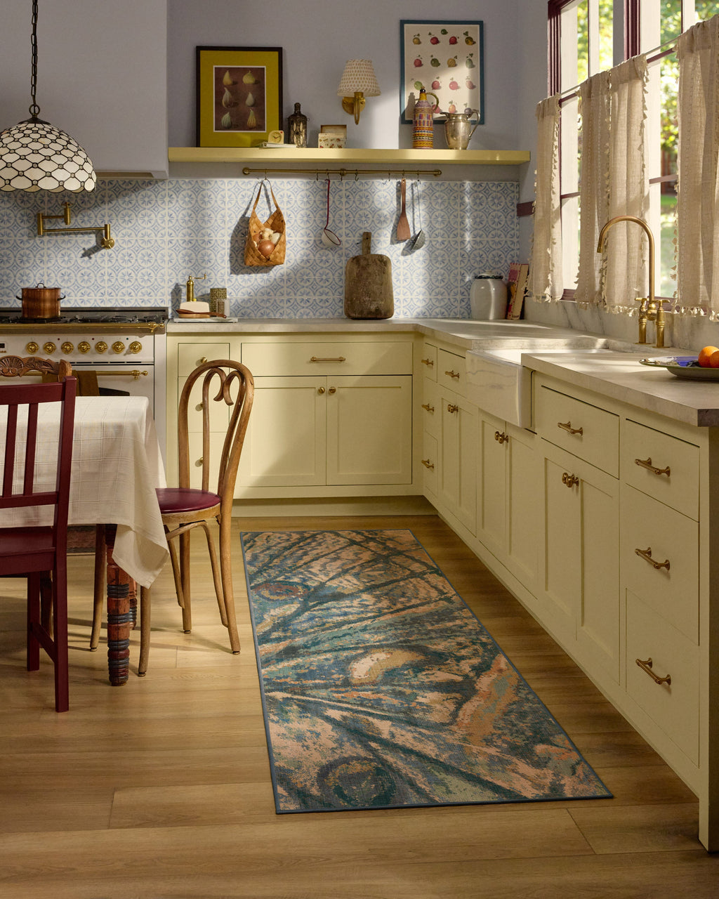 2-5x7_kitchen