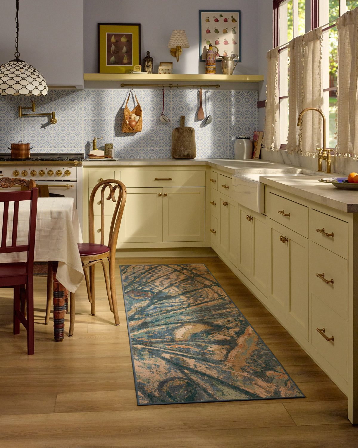 2-5x7_kitchen