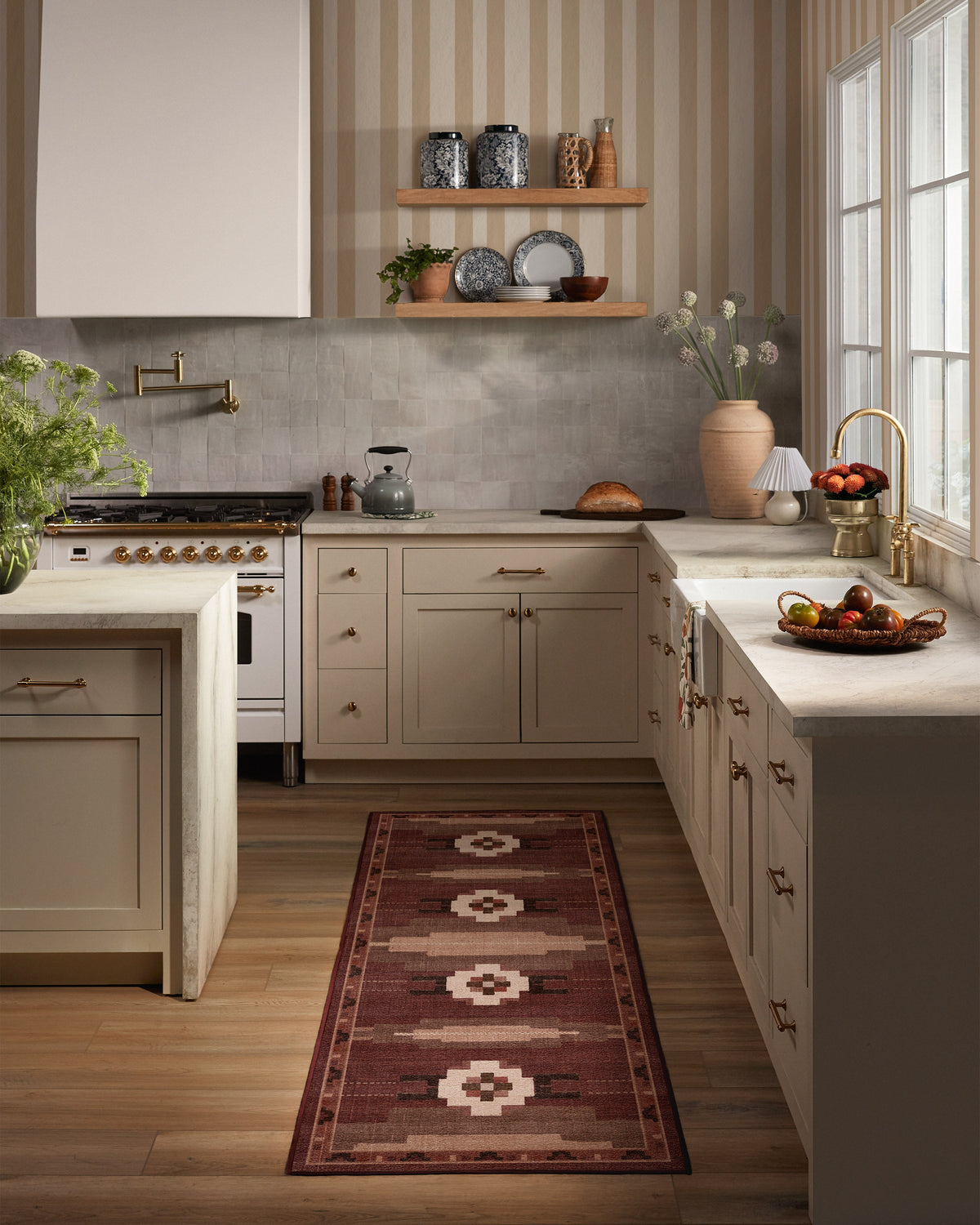 2-5x7_kitchen