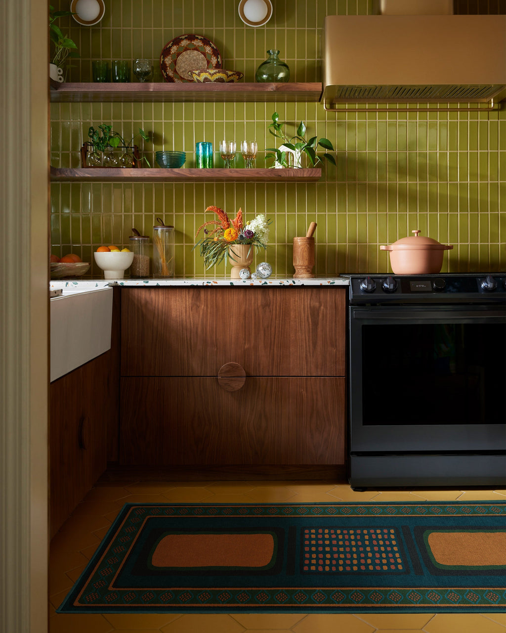 2-5x7_kitchen