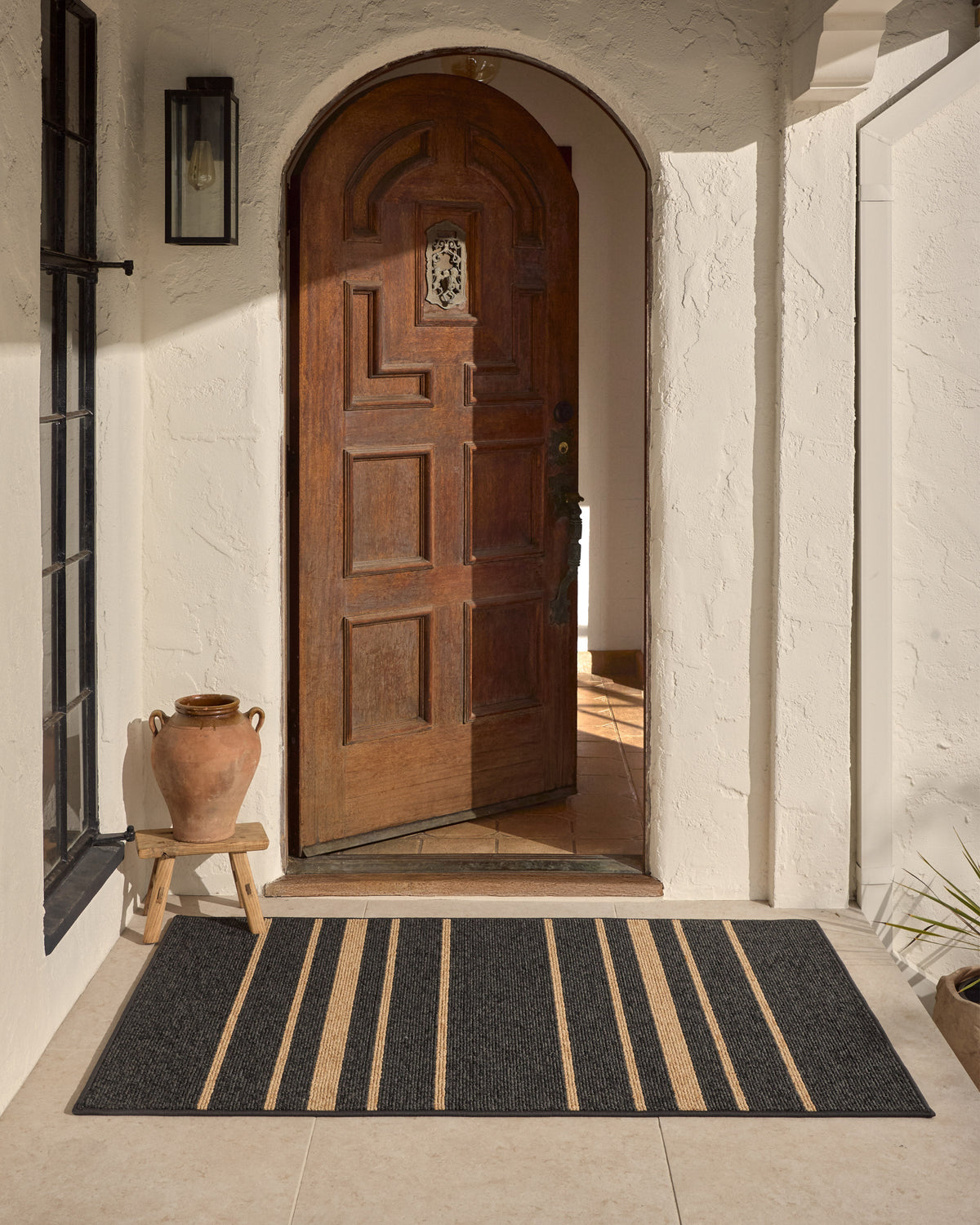 3x5_outdoor_entryway