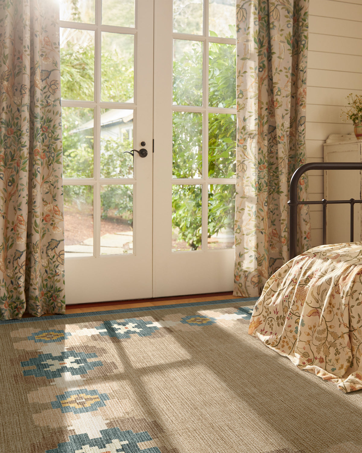8x10_bedroom