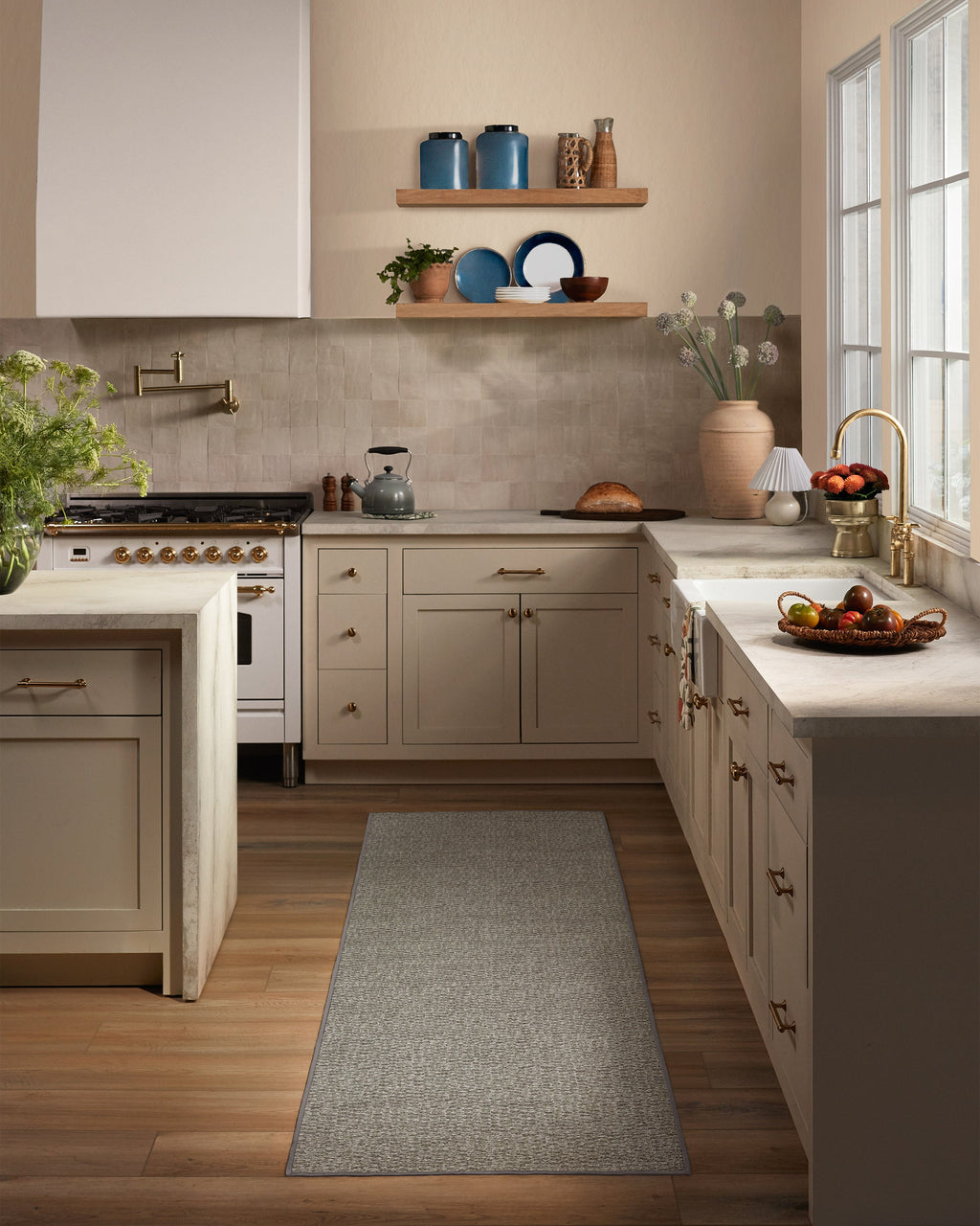2-5x7_kitchen