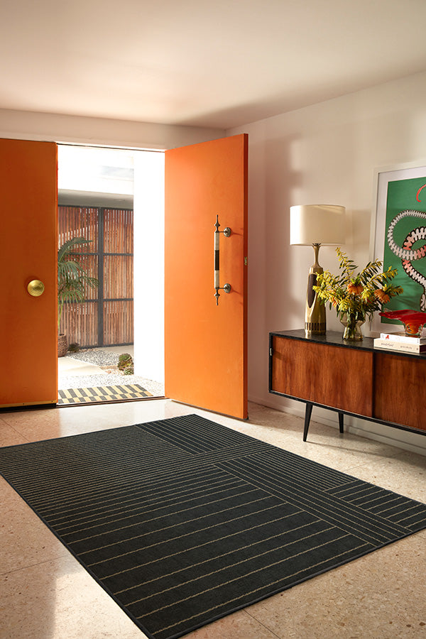 5x7_entryway