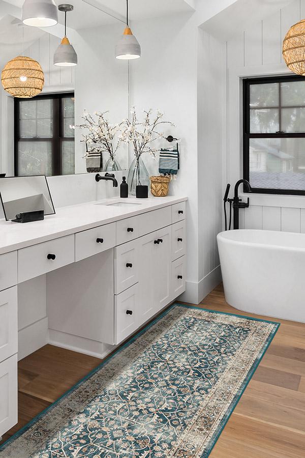 2-5x7_bathroom
