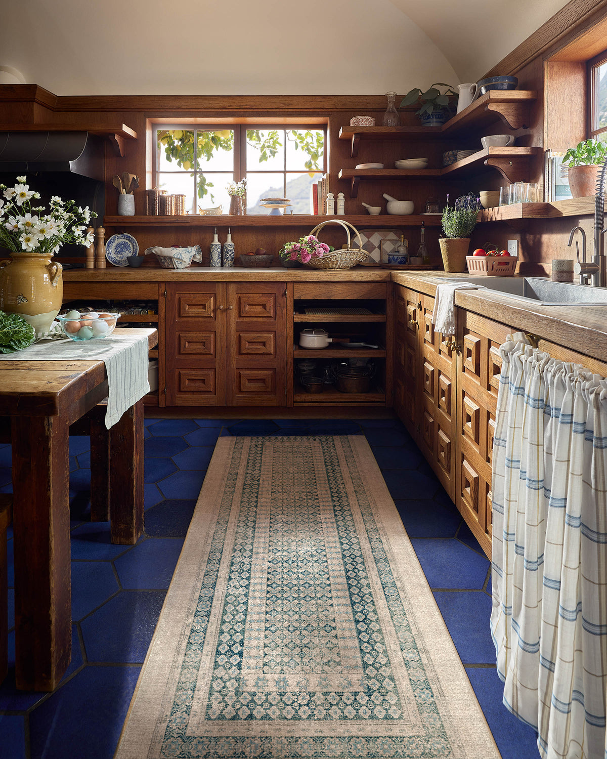 2-5x7_kitchen