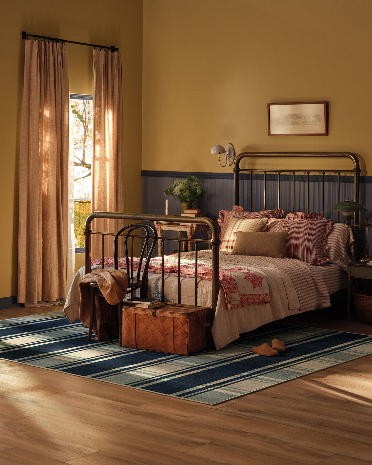 8x10_bedroom