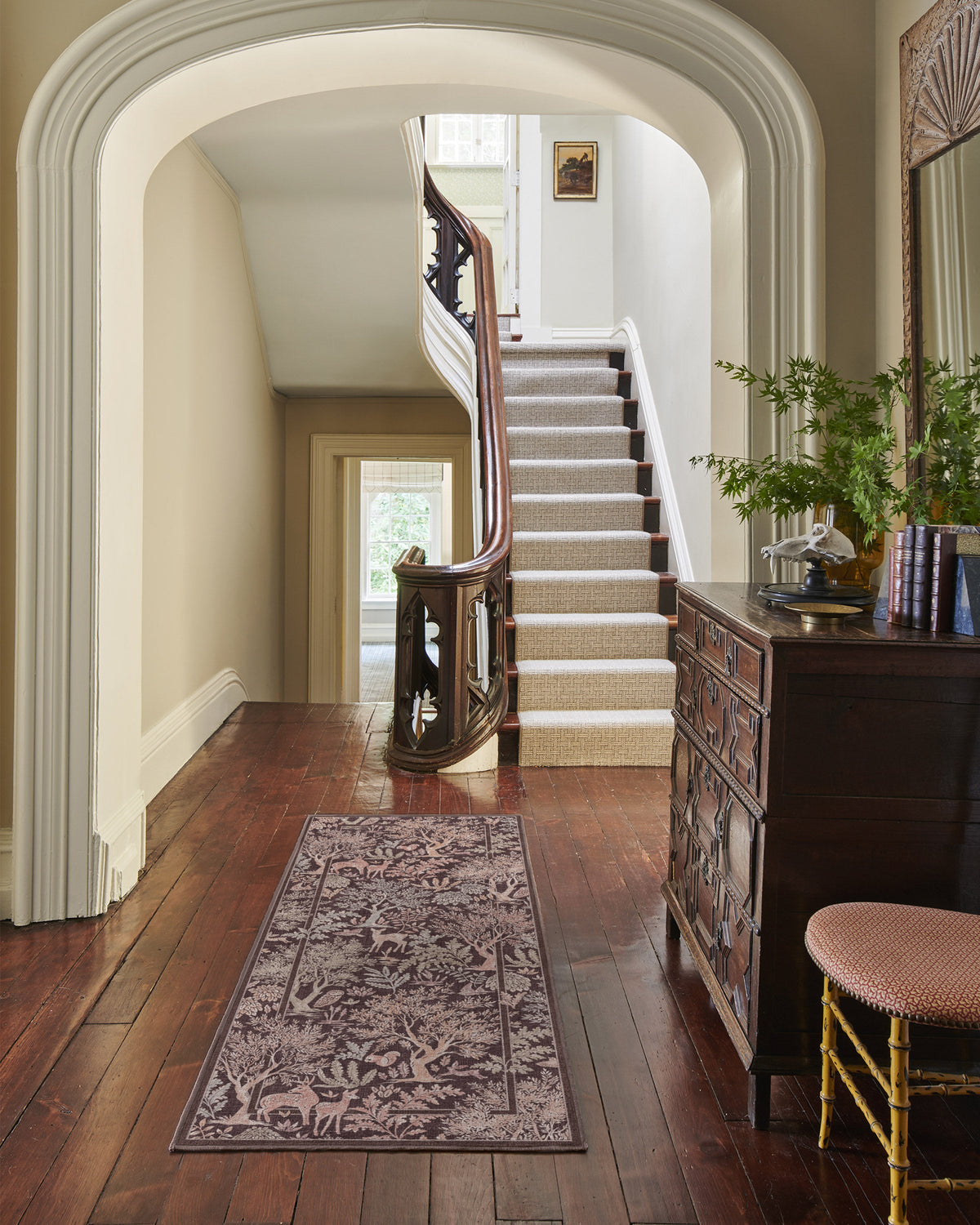2-5x7_hallway
