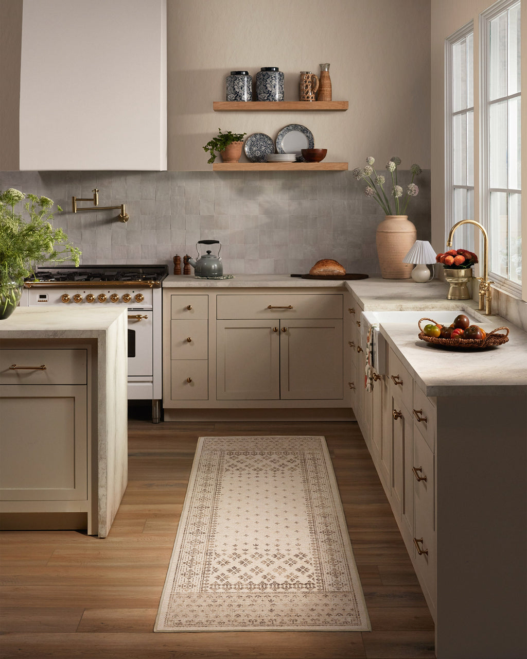 2-5x7_kitchen