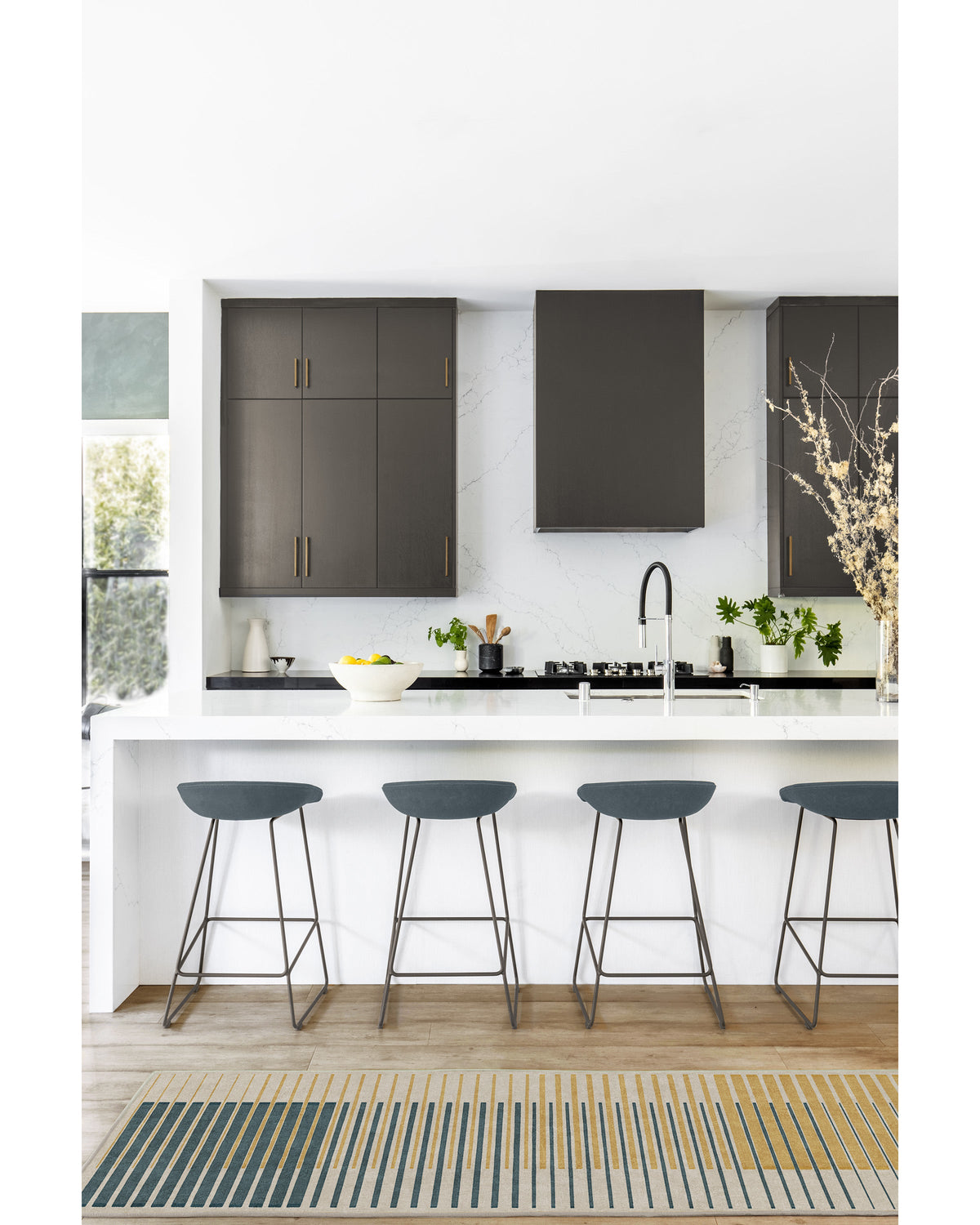 2-5x7_kitchen