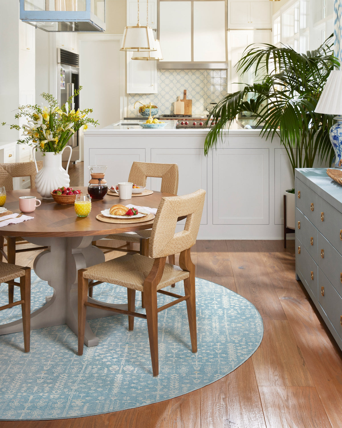 8R_dining_room