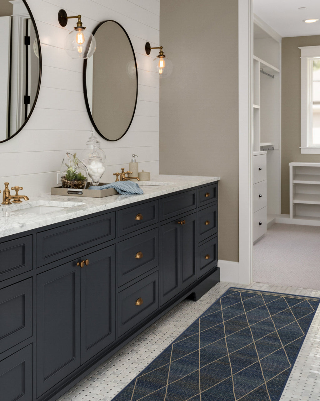 2-5x7_bathroom