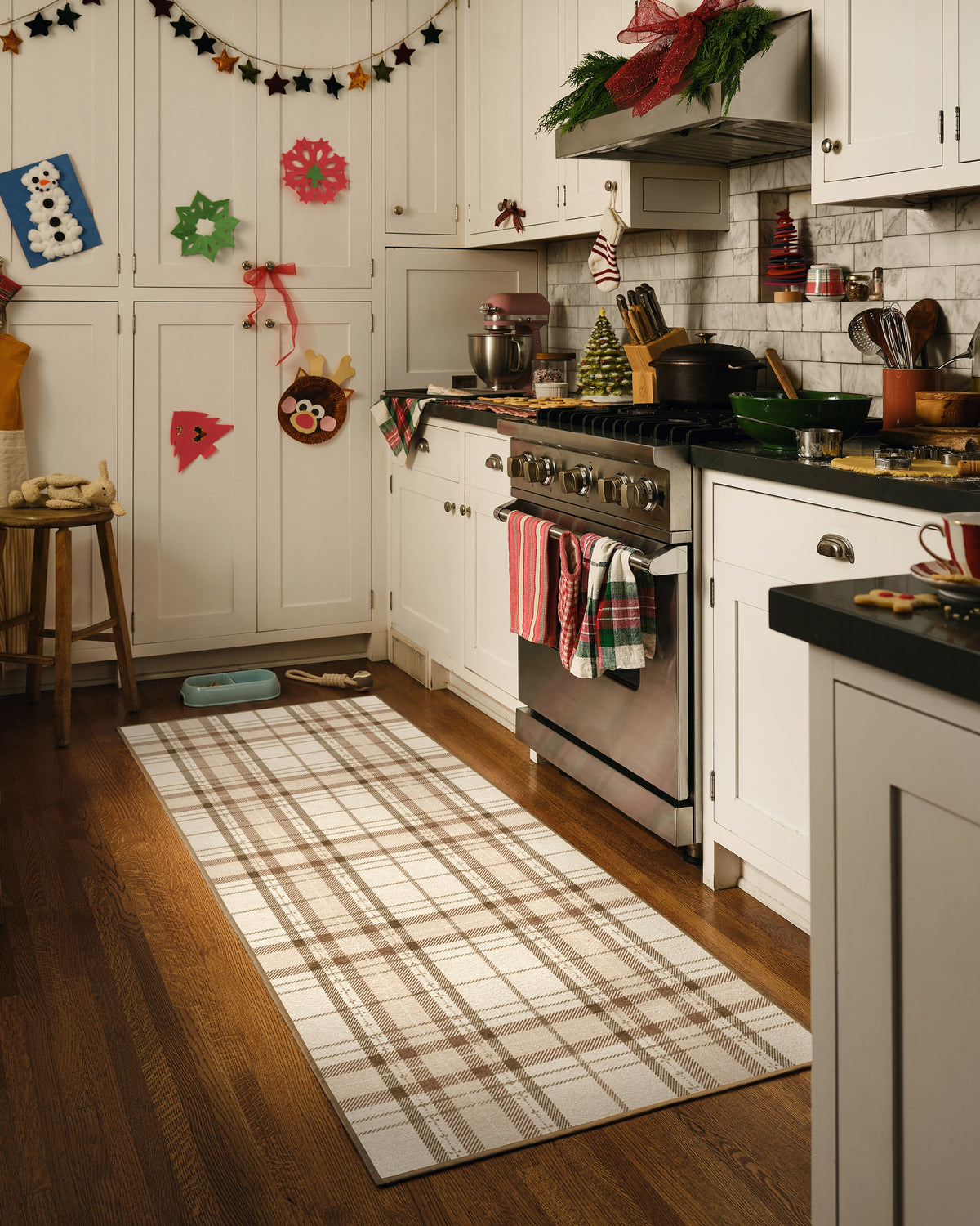 2-5x7_kitchen