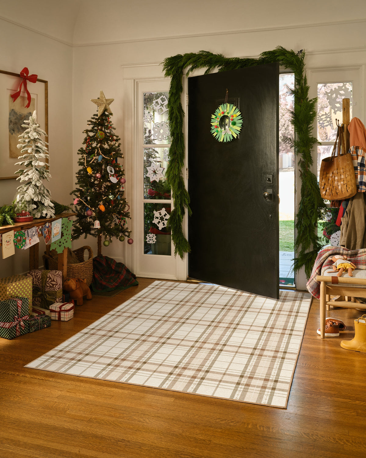 5x7_entryway