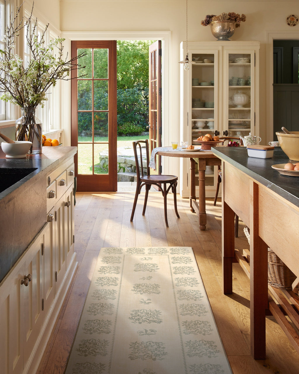 2-5x7_kitchen
