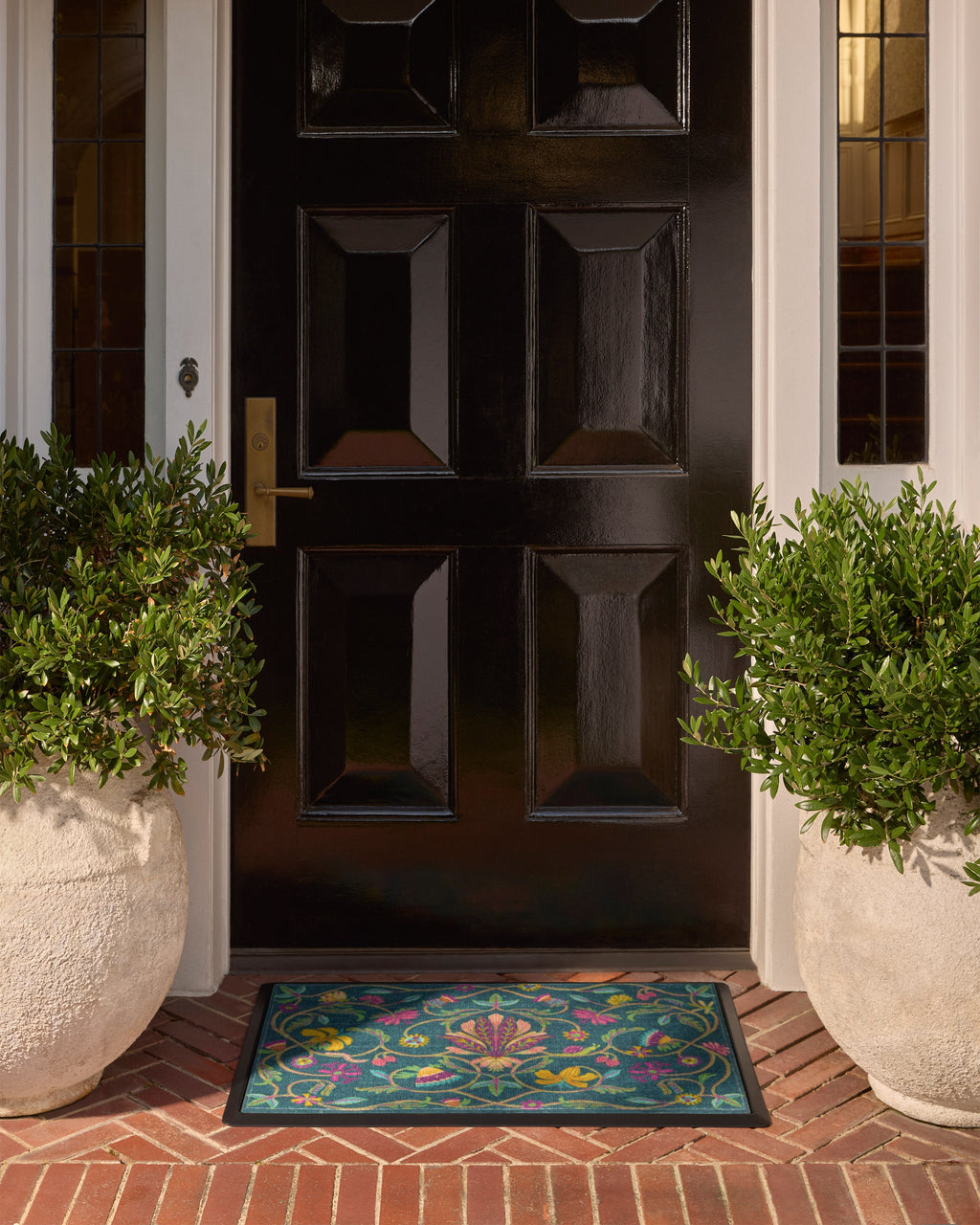 DM23_front_door