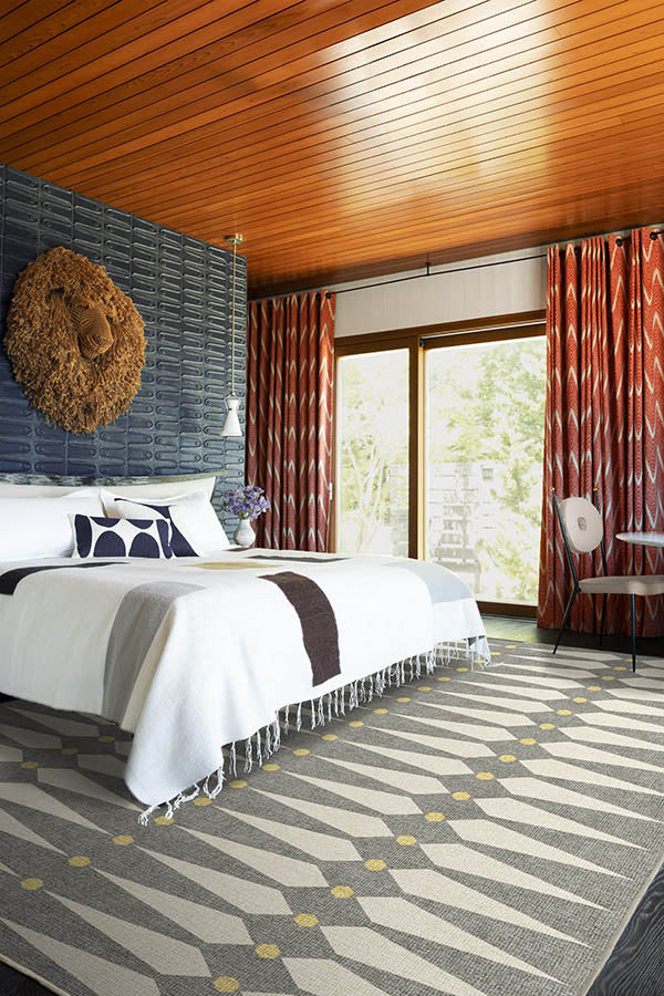 8x10_bedroom