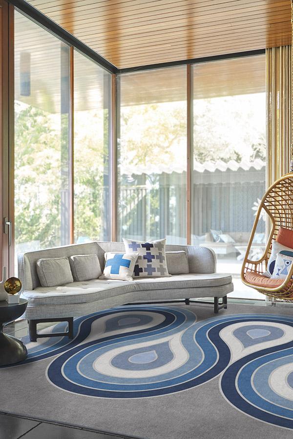 8x10_living_room