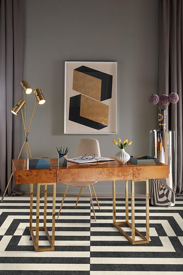 5x7_office