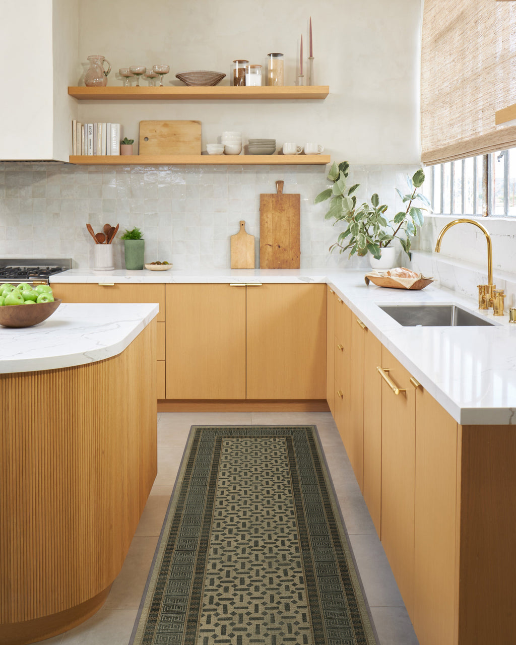 2-5x7_kitchen