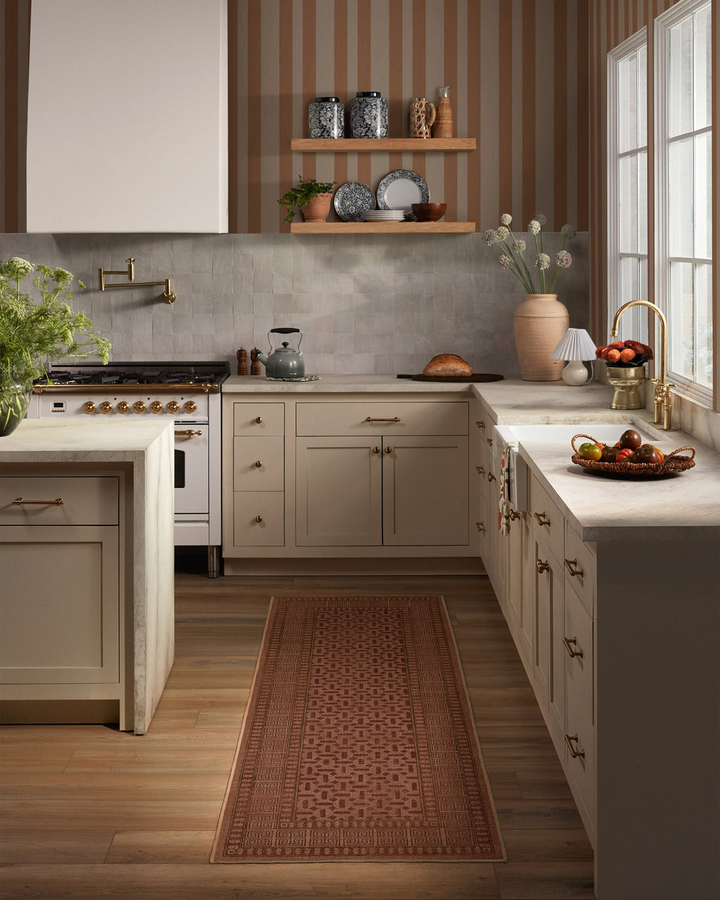 2-5x7_kitchen