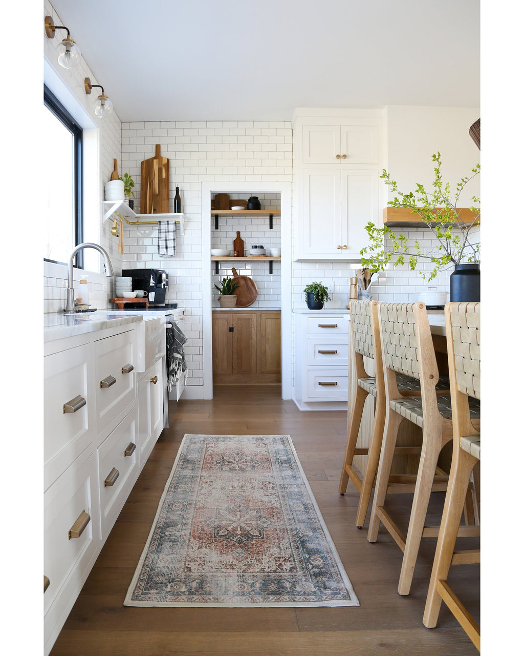 2-5x7_kitchen