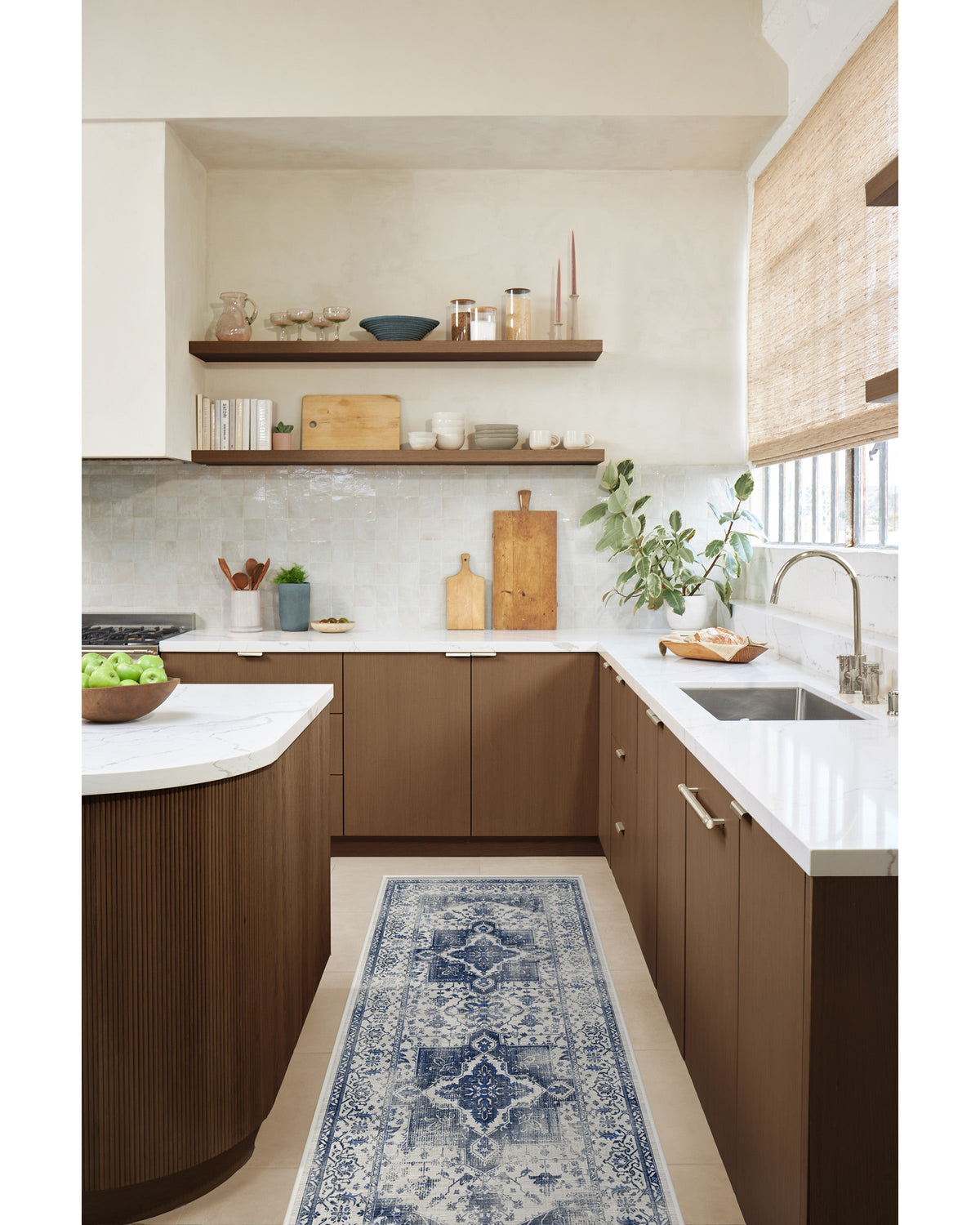 2-5x7_kitchen