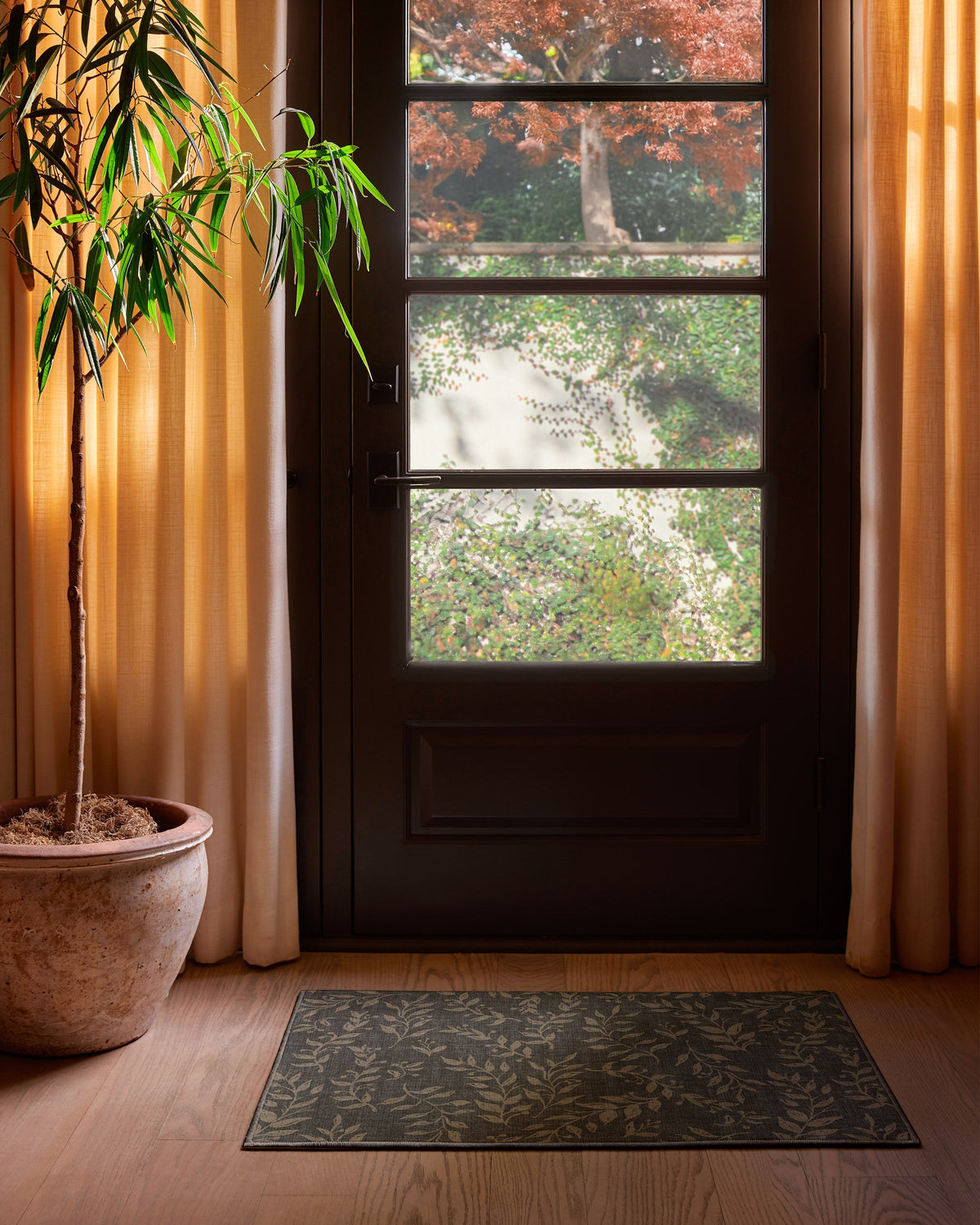 2x3_entryway
