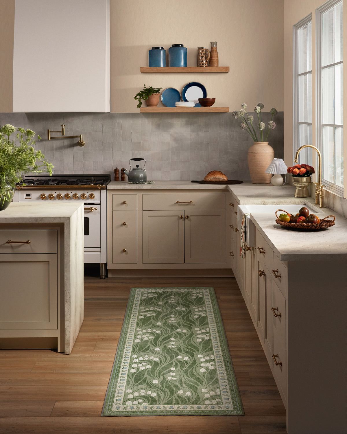 2-5x7_kitchen