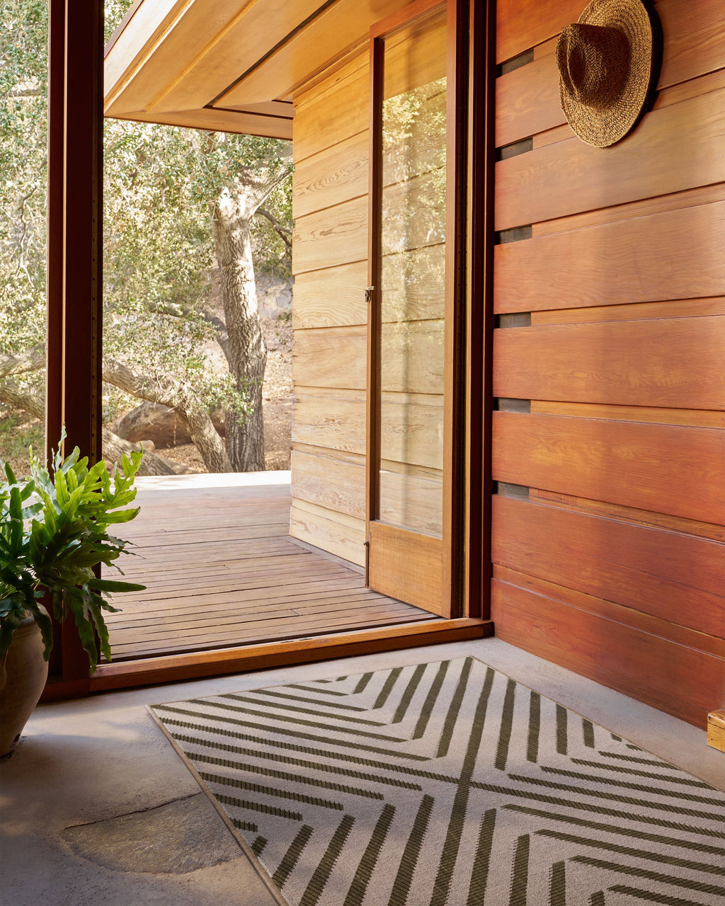 3x5_entryway