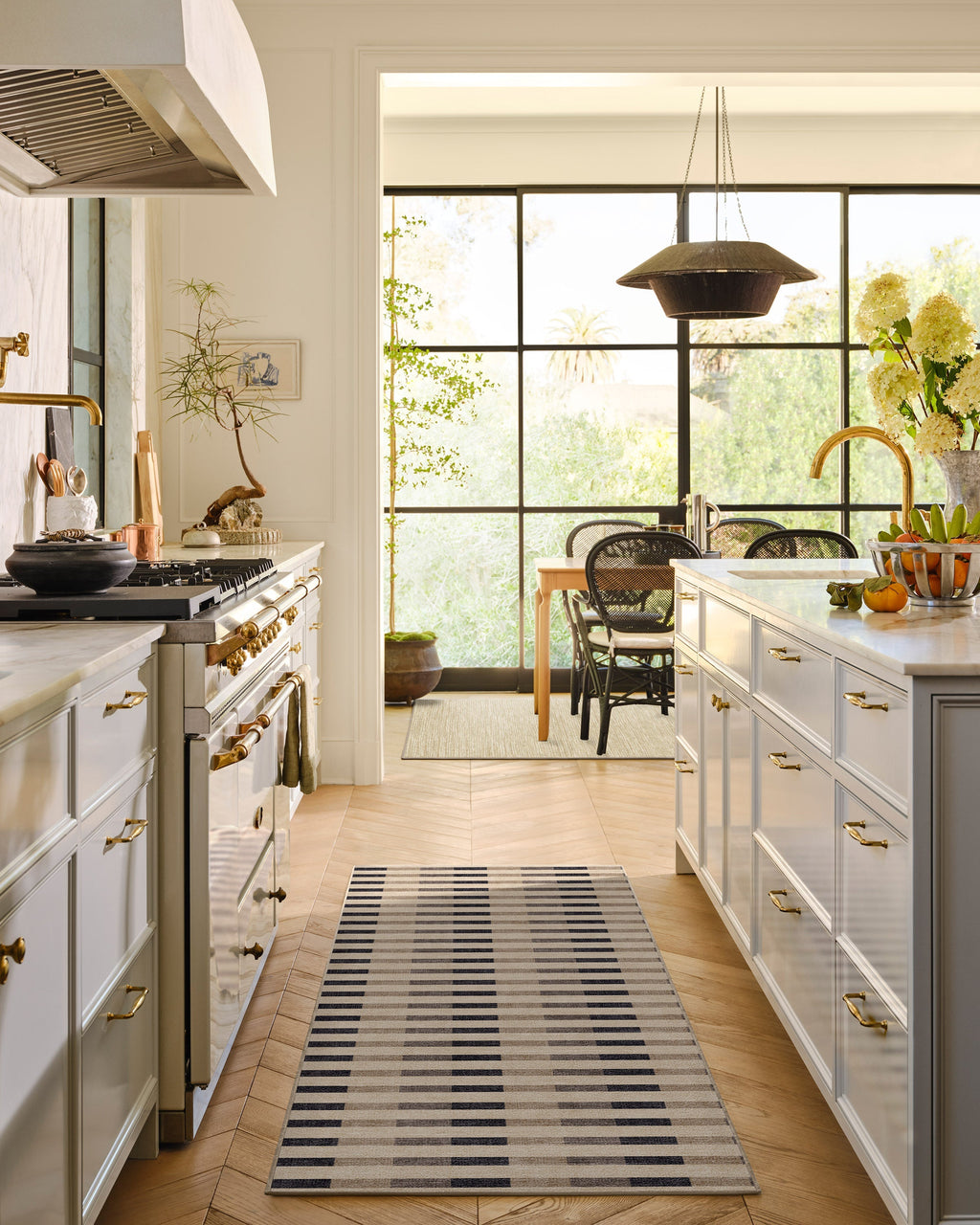 2-5x7_kitchen
