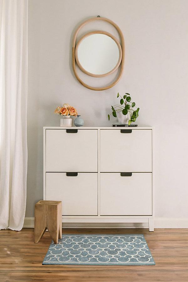 2x3_entryway