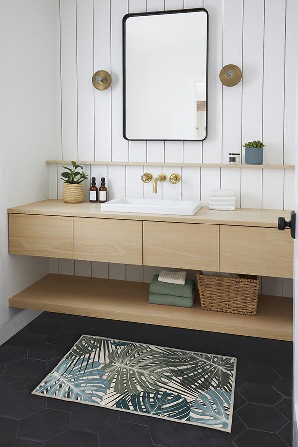 2x3_bathroom