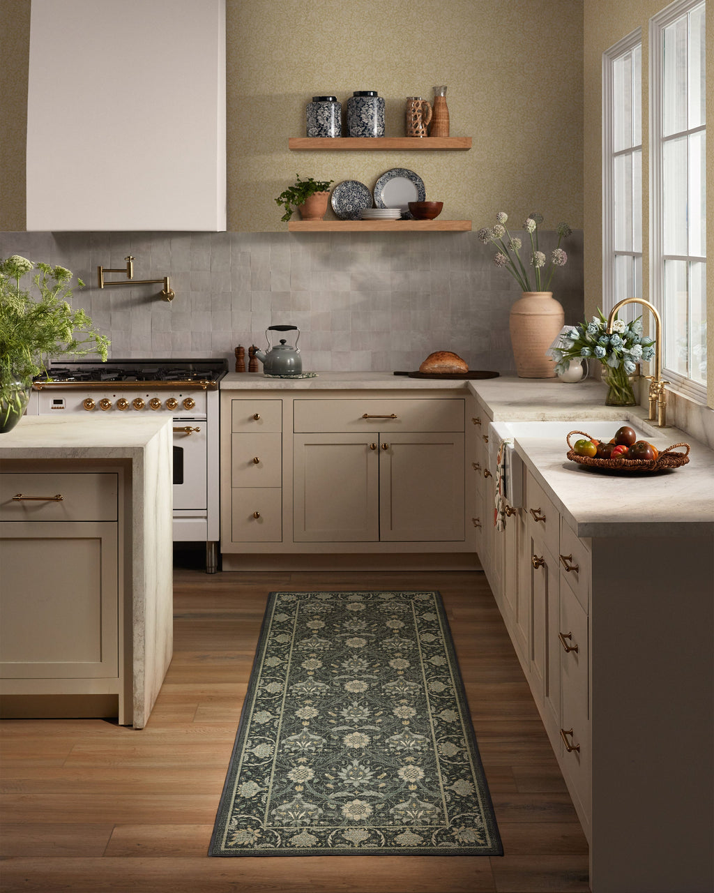 2-5x7_kitchen
