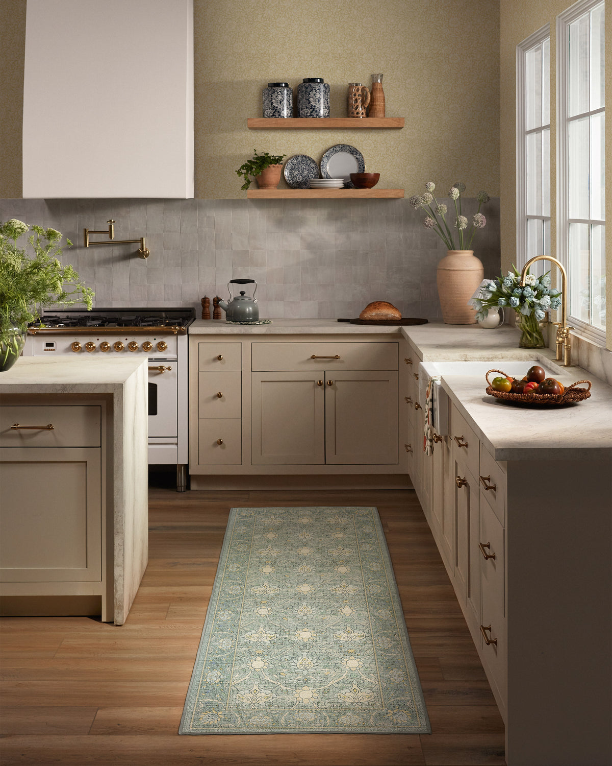 2-5x7_kitchen