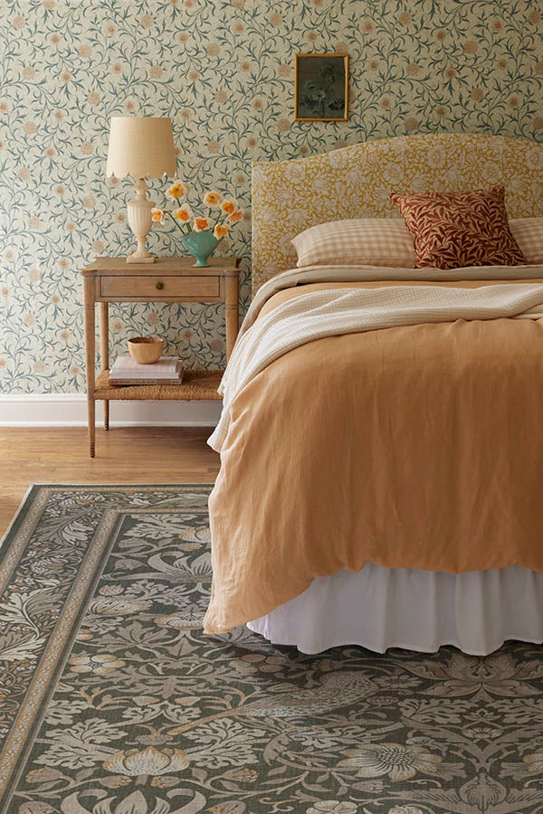 8x10_bedroom