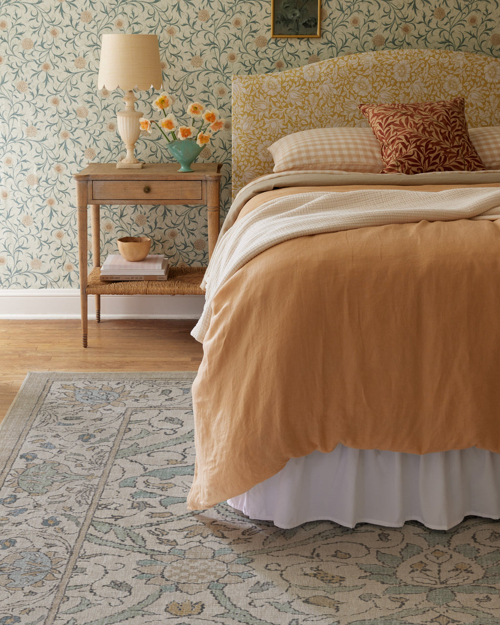 8x10_bedroom