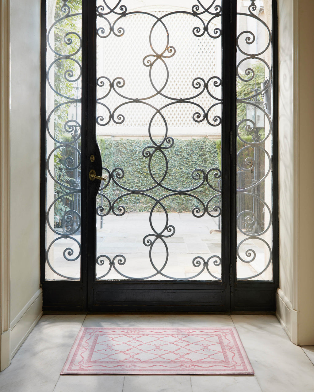 2x3_entryway