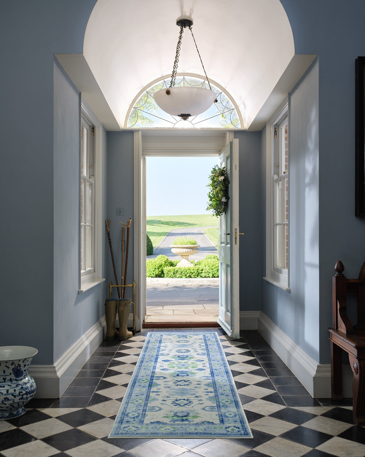 2-5x10_entryway