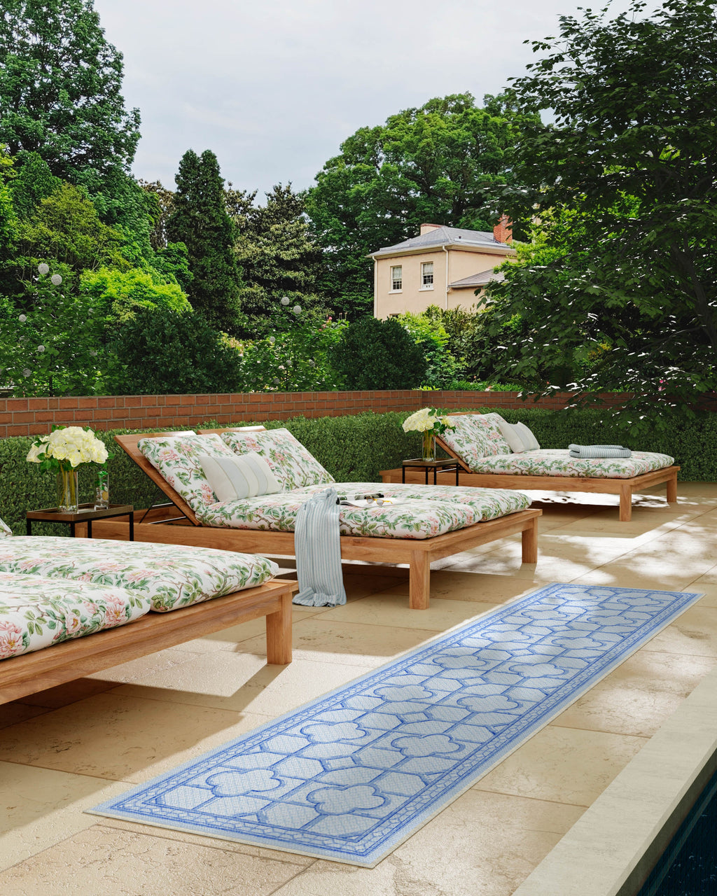 2-5x10_outdoor