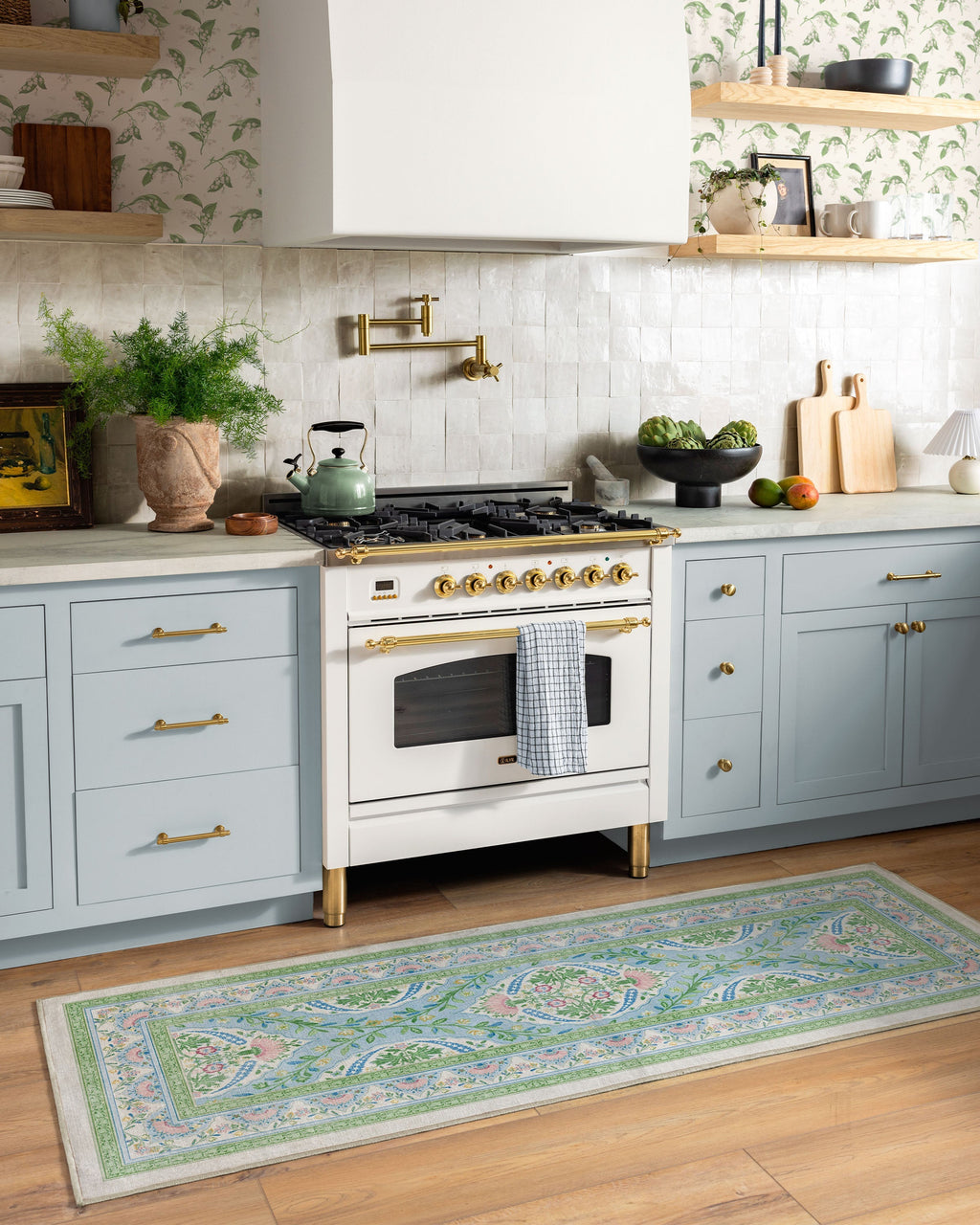 2-5x7_kitchen