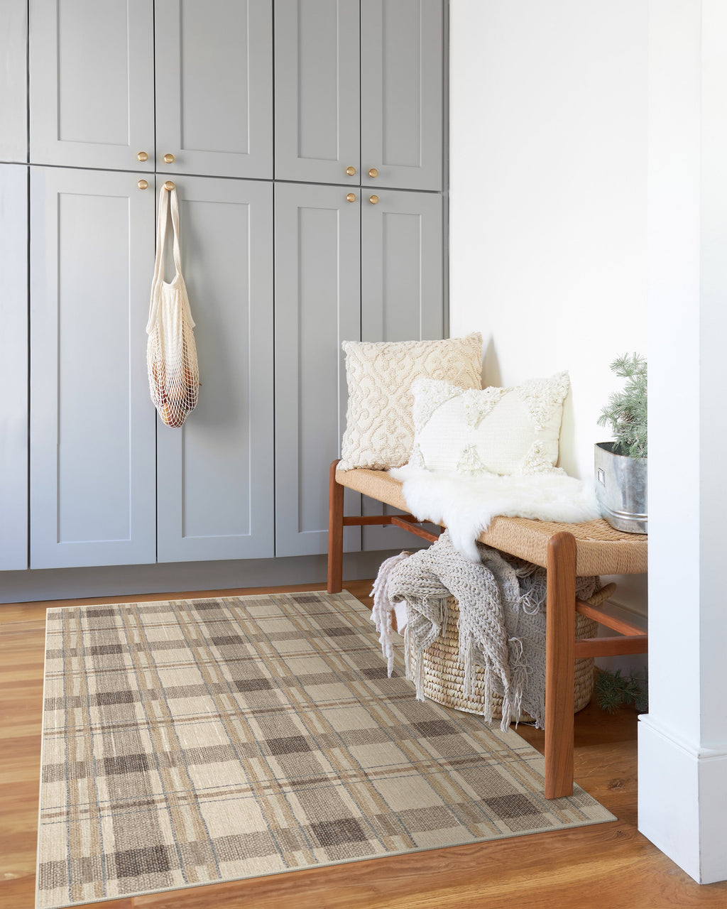 3x5_entryway