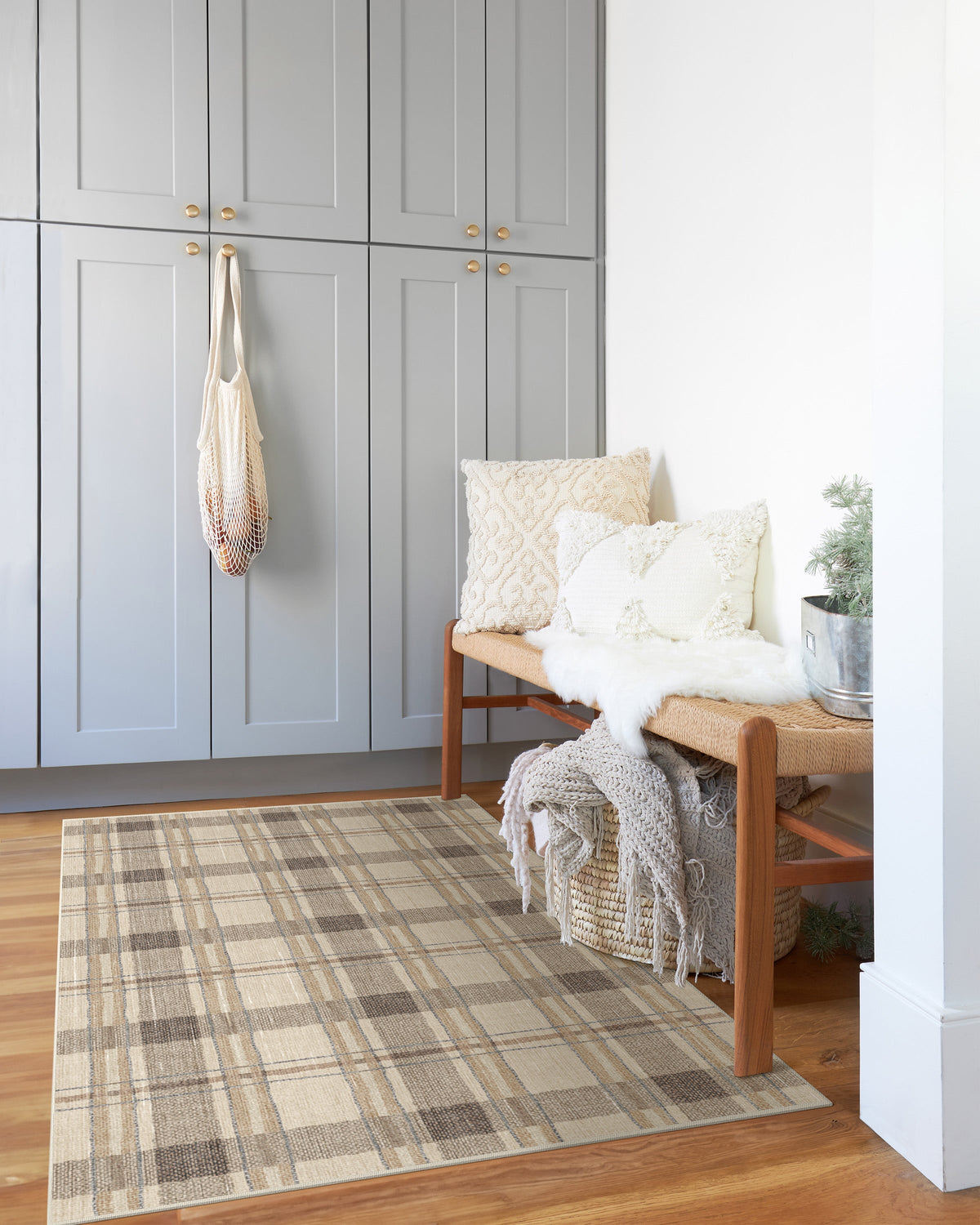 3x5_entryway