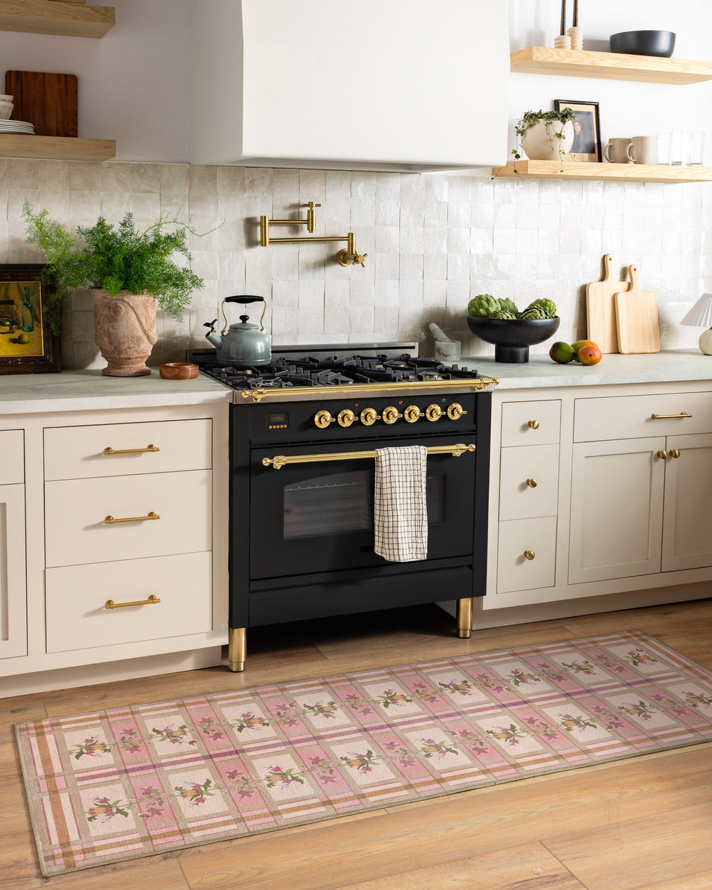 2-5x7_kitchen