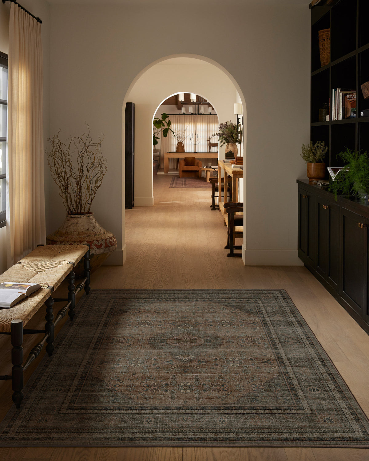 6x9_hallway