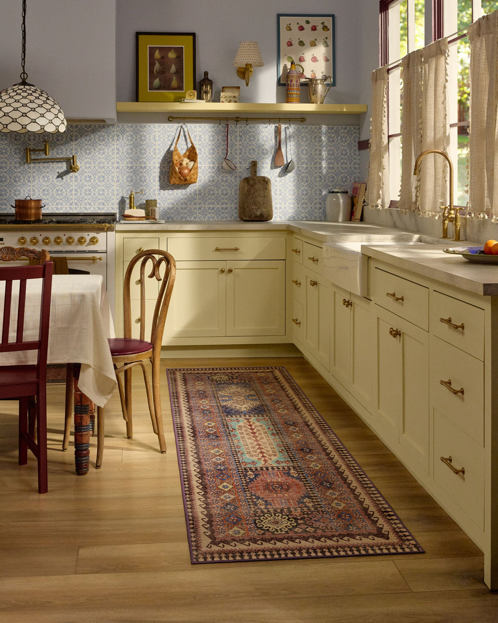 2-5x7_kitchen
