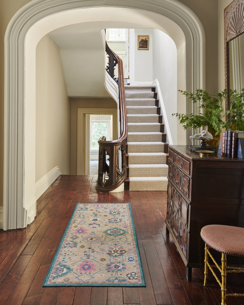 2-5x7_hallway