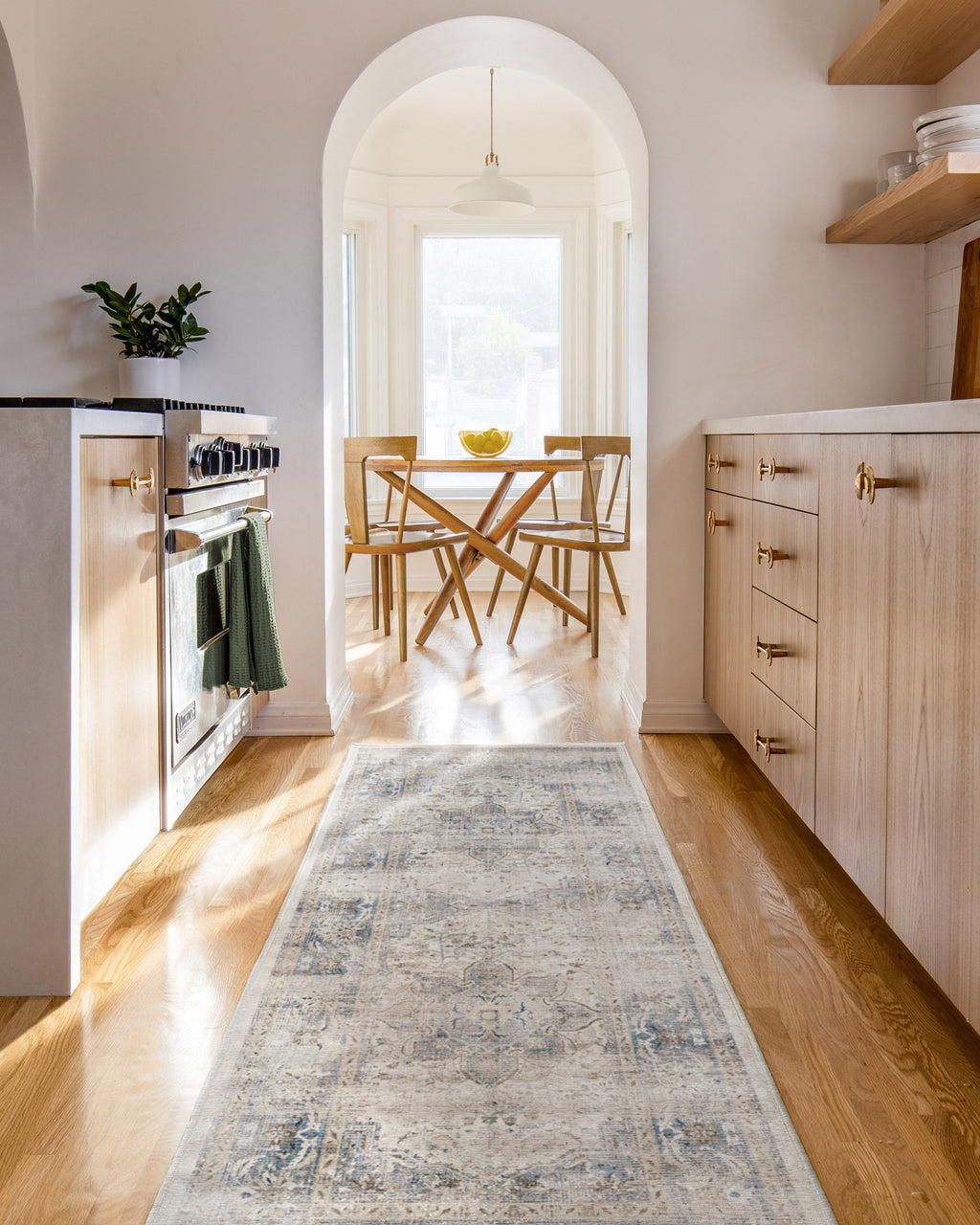 2-5x7_kitchen