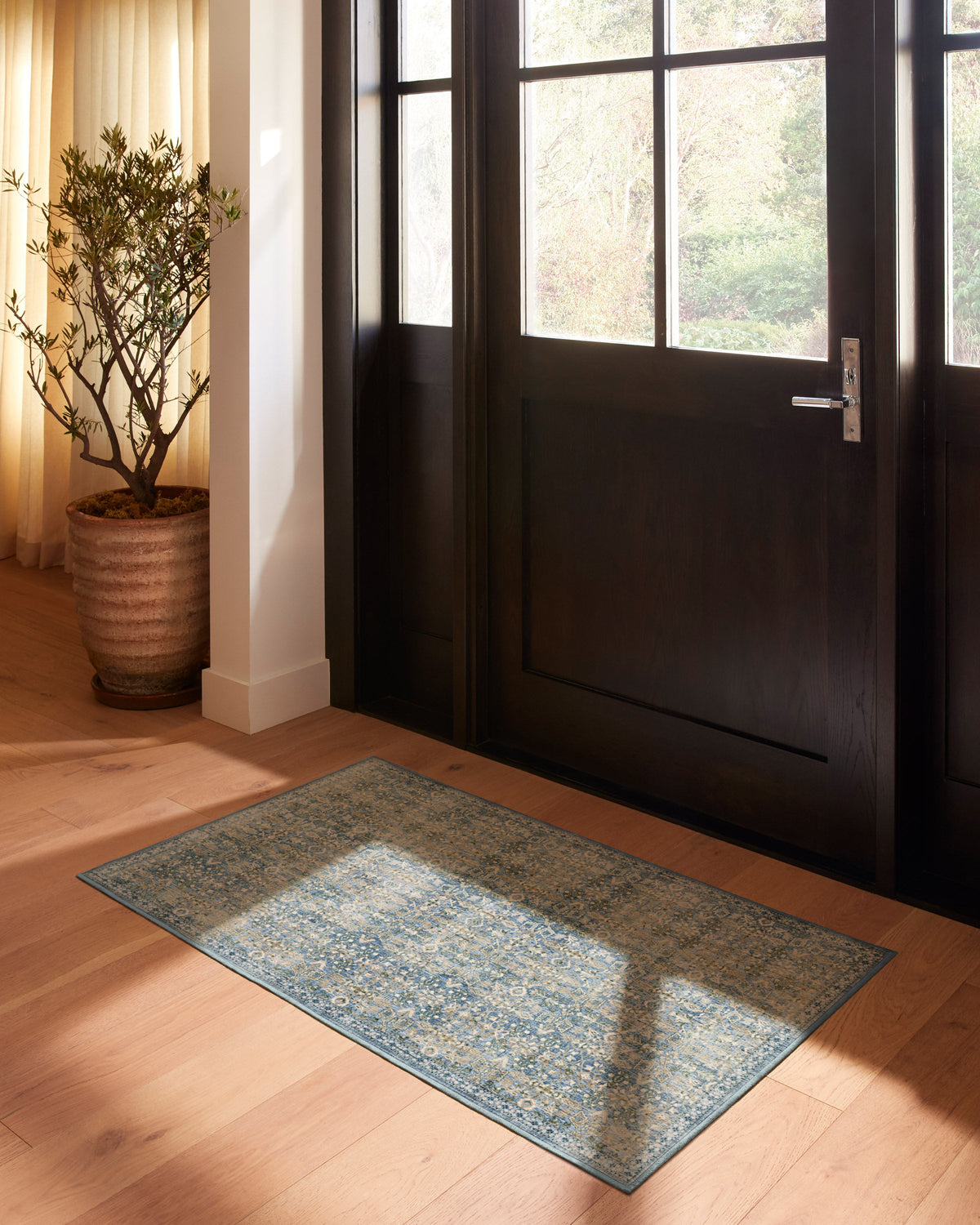 3x5_entryway