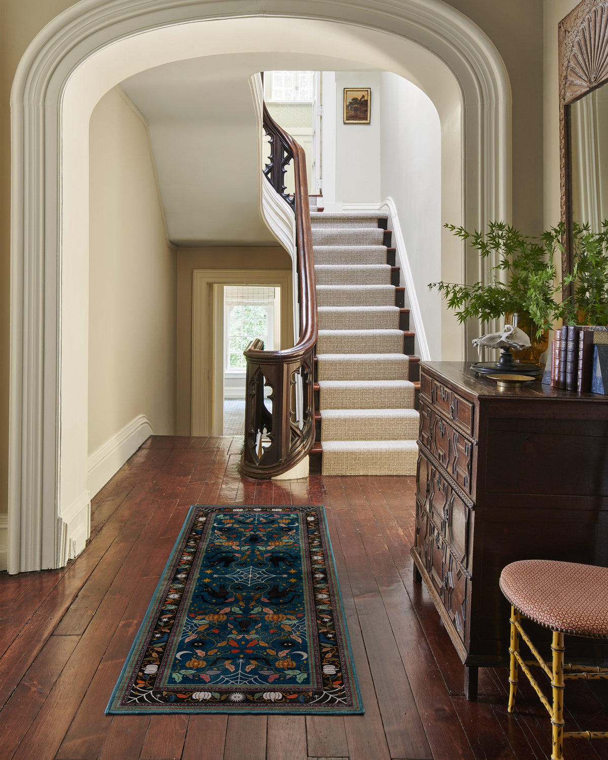 2-5x7_hallway